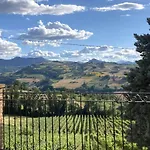 Verdicchio - With Wellness For Winelovers Bed & Breakfast Cupramontana