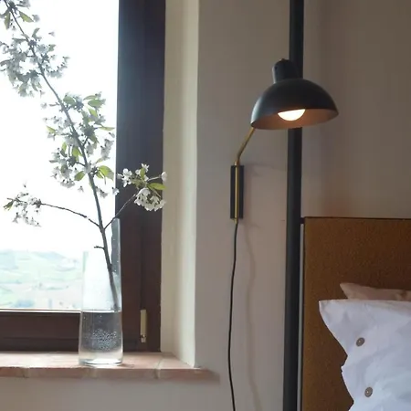 Verdicchio - With Wellness For Winelovers 住宿加早餐酒店 Cupramontana