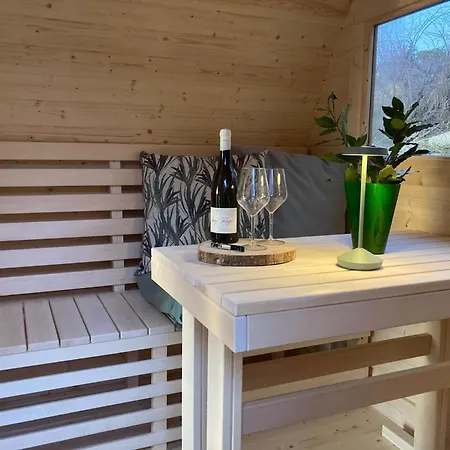 Bed & Breakfast Verdicchio - With Wellness For Winelovers