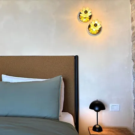 Bed & Breakfast Verdicchio - With Wellness For Winelovers *