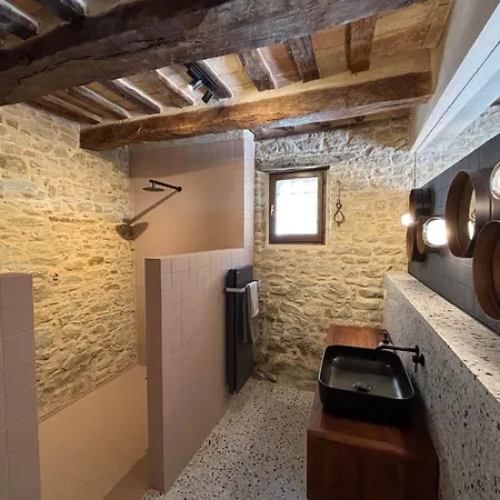 Verdicchio - With Wellness For Winelovers 住宿加早餐酒店 Cupramontana