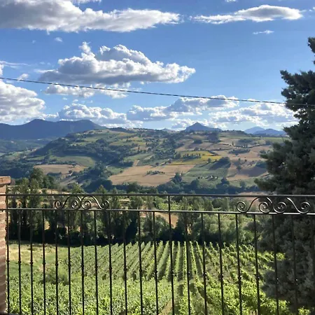 Verdicchio - With Wellness For Winelovers 住宿加早餐酒店 Cupramontana