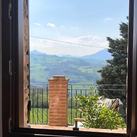 Verdicchio - With Wellness For Winelovers לינה וארוחת בוקר Cupramontana